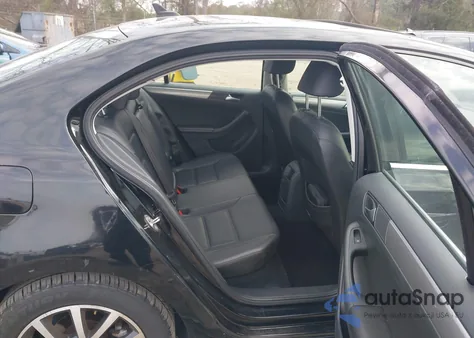 2017 Volkswagen Jetta 1.4T Se from USA, damaged, VIN 3VWDB7AJ6HM378986